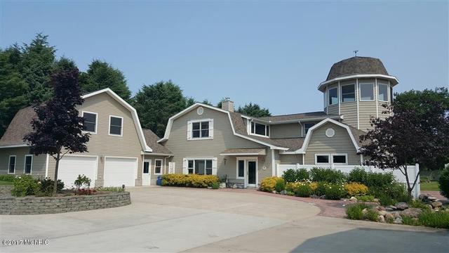 1477 Lakeshore Rd