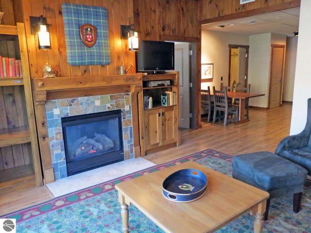 12400- Unit 342 Crystal Mountain Dr #342