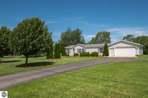 649 Autumnview Ln
