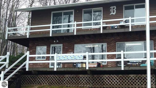 20127 60th Ave