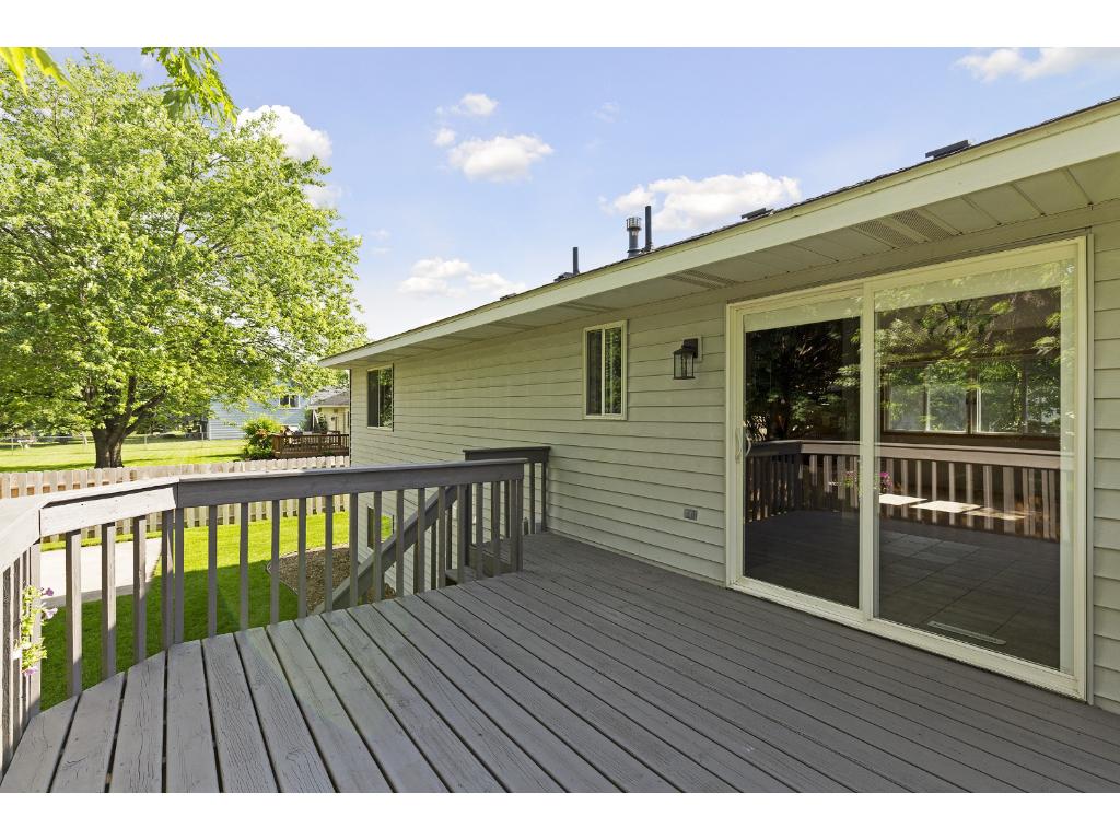 For Sale: 7572 Jeffery Ave S Cottage Grove, MN 55016