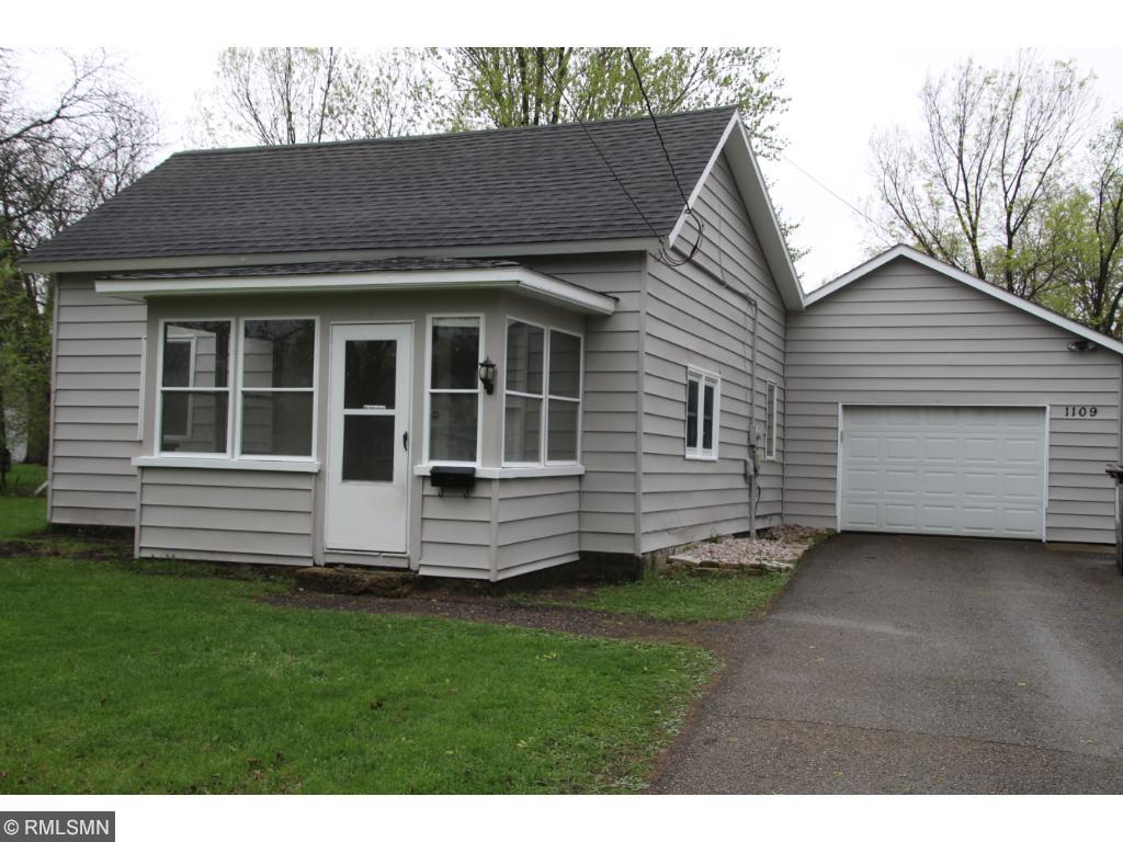 1109 2nd St NW, Faribault MN 55021