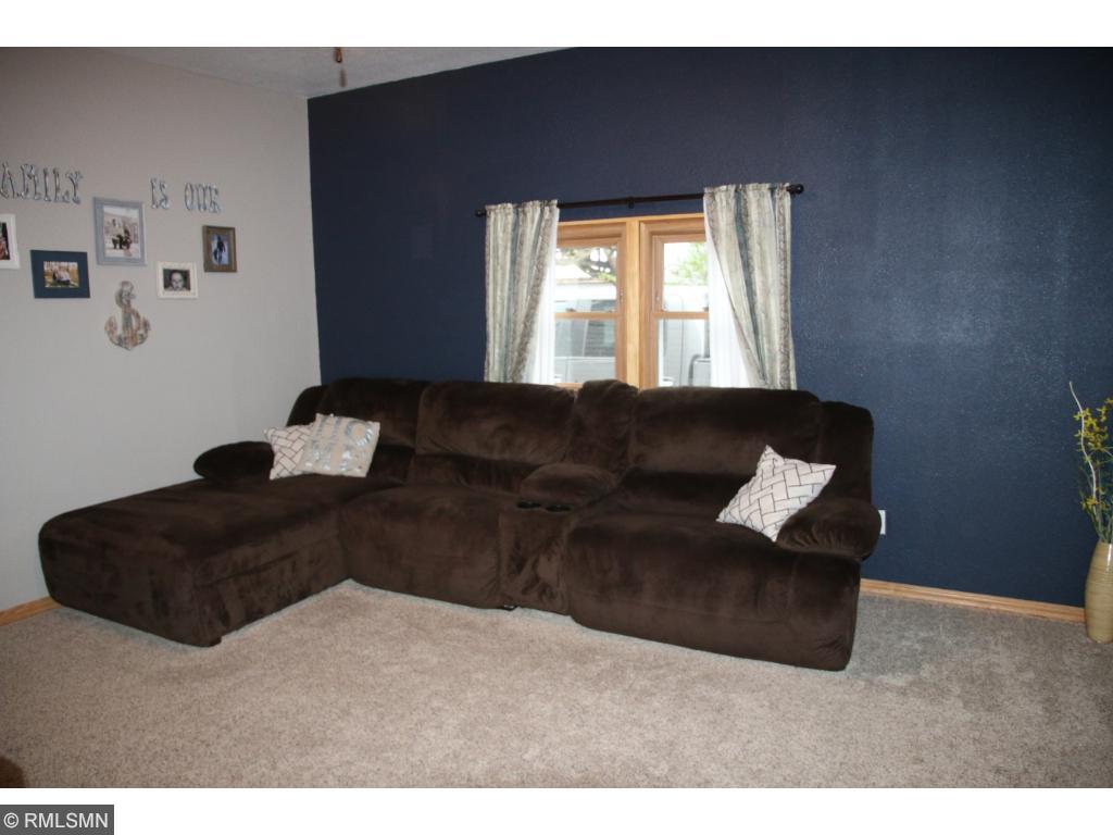 1109 2nd St NW, Faribault MN 55021