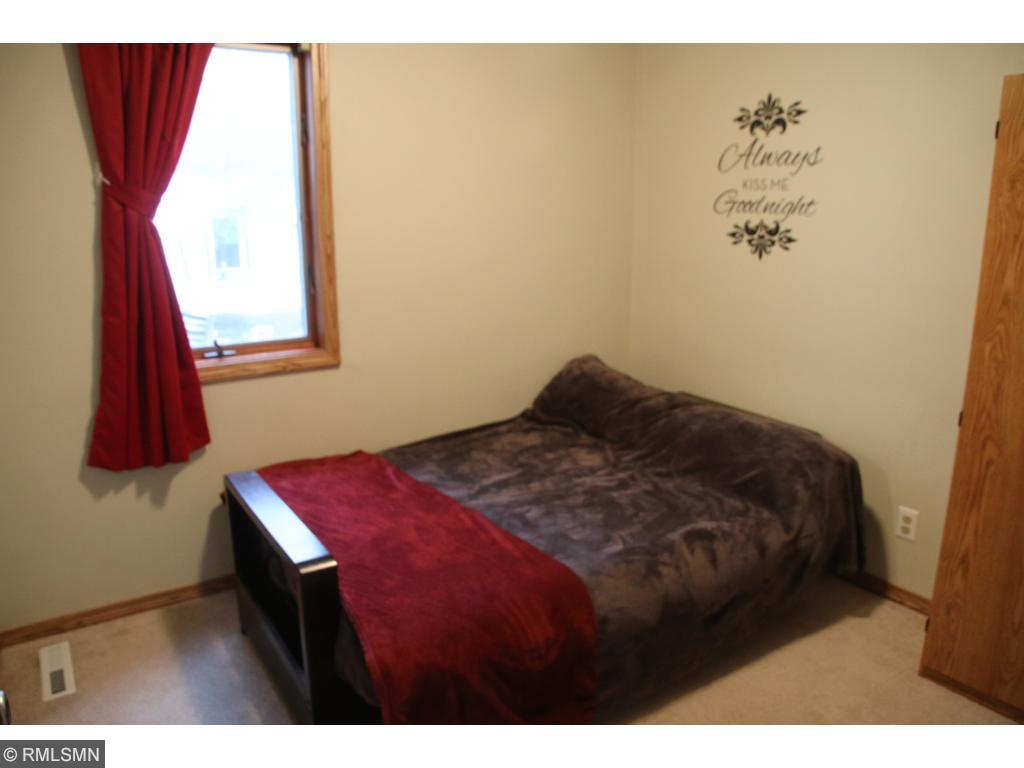 1109 2nd St NW, Faribault MN 55021