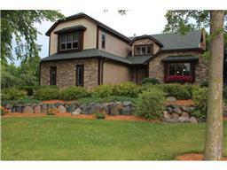 1132 Bay Dr SE