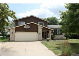 122 Whispering Ln