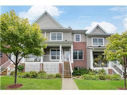 638 7th St W