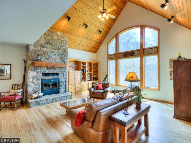 555 Perch Lake Rd