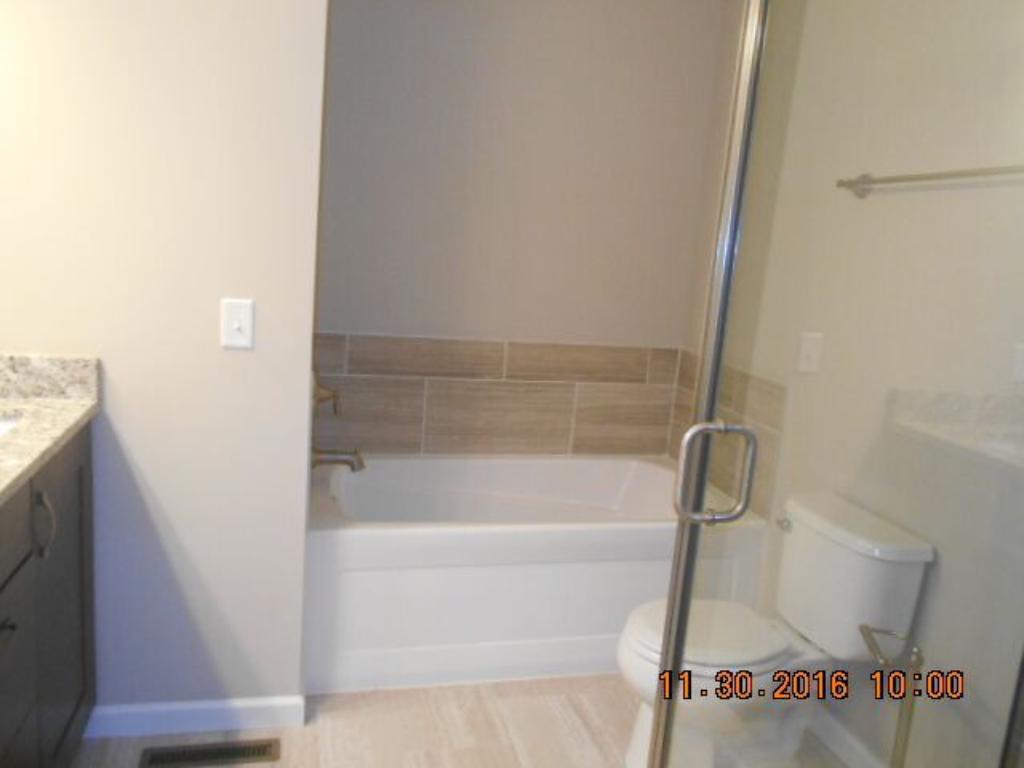 21313 Hytrail Cir