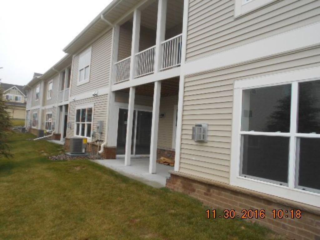 21317 Hytrail Cir