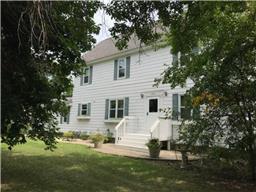 206 Maple St