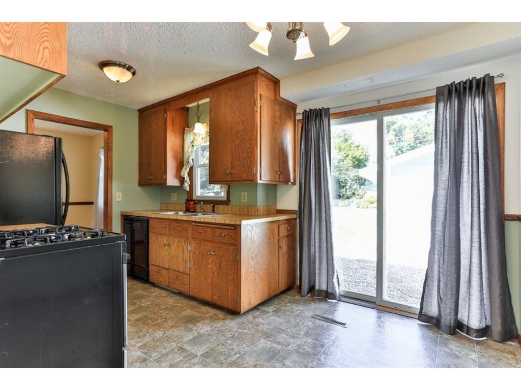 3679 Upper 149th St W