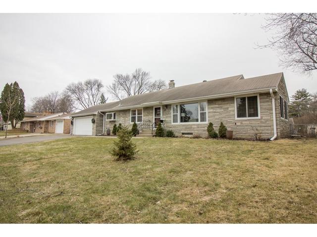169 E Bernard St E