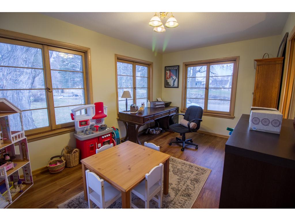 169 E Bernard St E