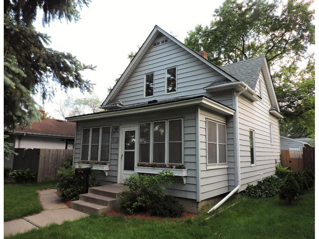 For Sale: 932 8th Ave S South Saint Paul, MN 55075