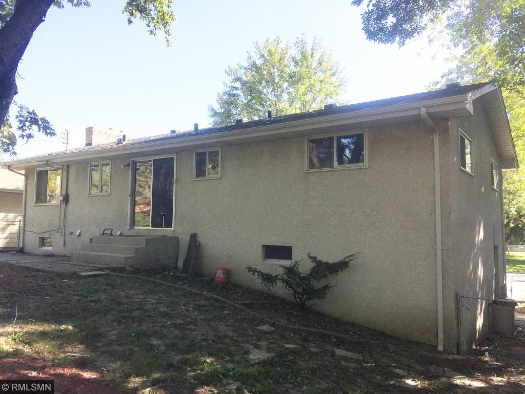 2226 Marie Ave