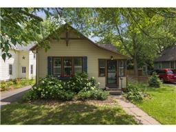1214 Martha St N