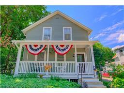 705 Anderson St W