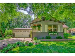 705 Anderson St W