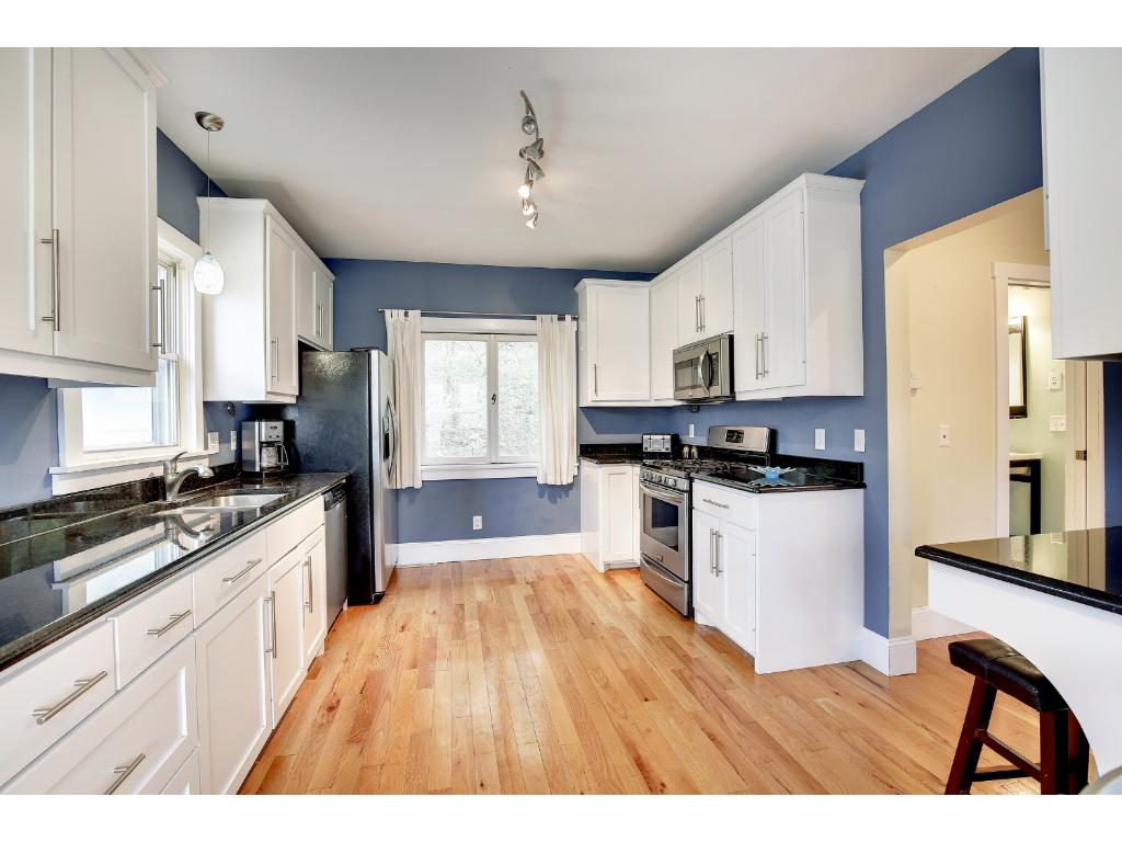 2016 Broadway St N, Stillwater MN 55082