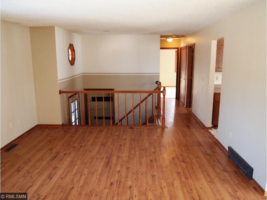 319 14th St W
