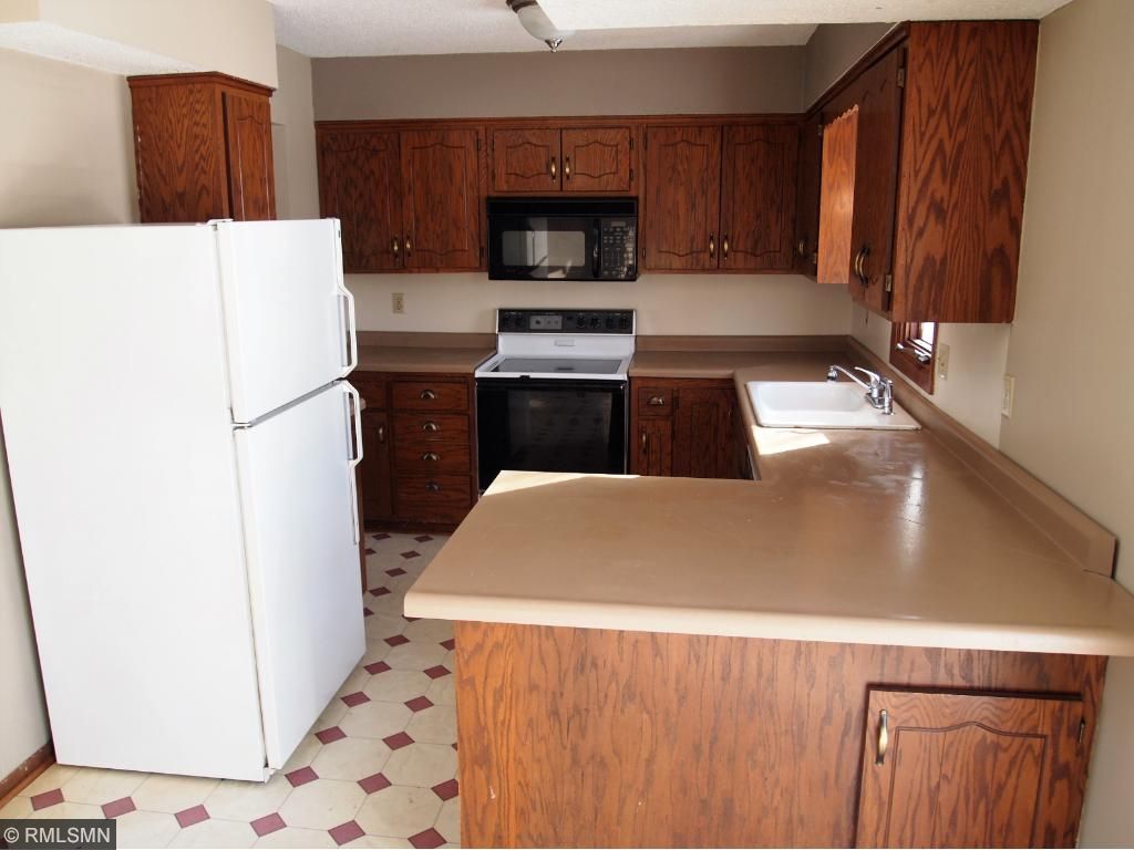 319 14th St W