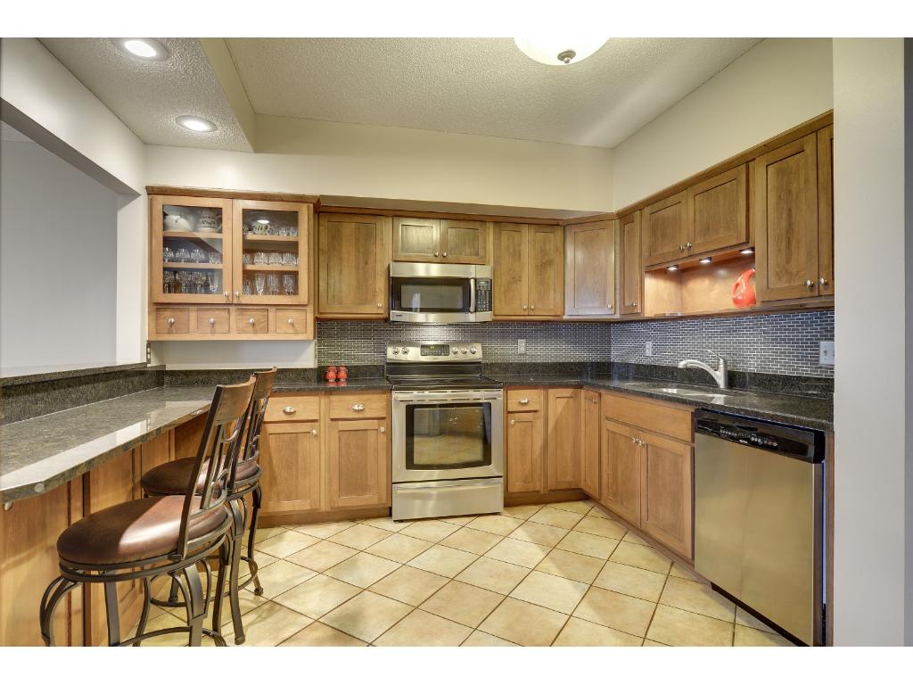 168 6th St E #3504