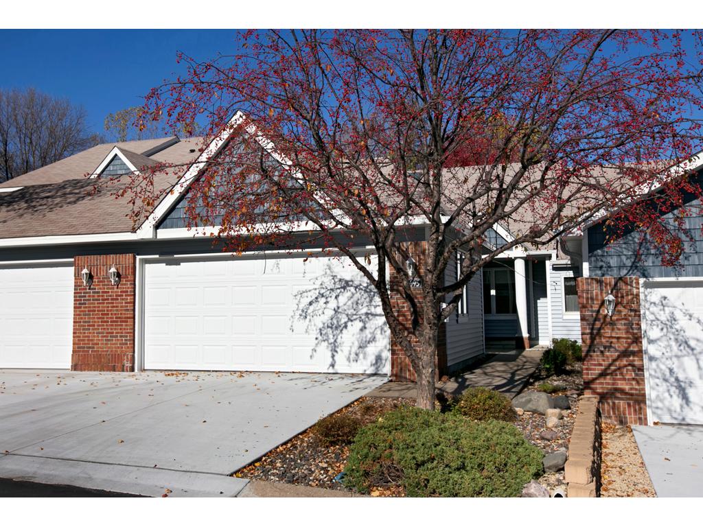 1695 Brueberry Ln
