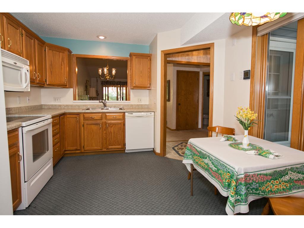 1695 Brueberry Ln