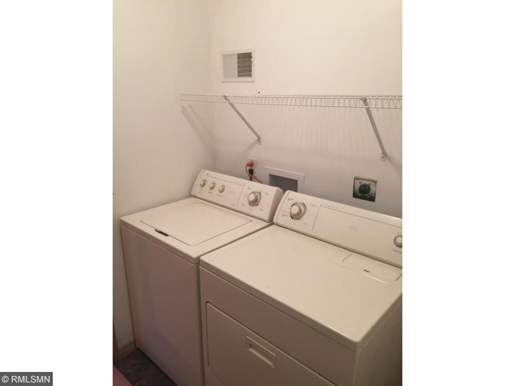 66 9th St E #1216
