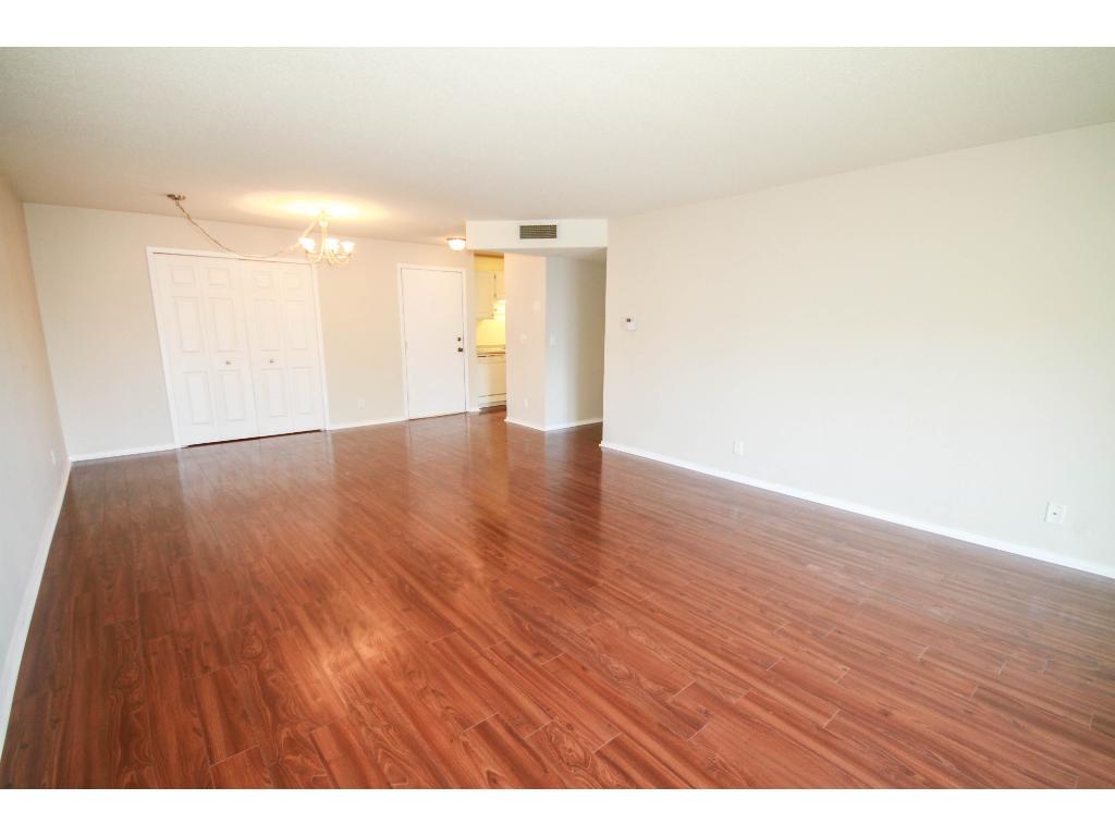 120 Demont Ave E #203