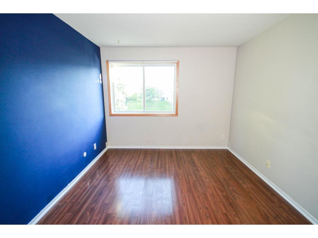 120 Demont Ave E #203