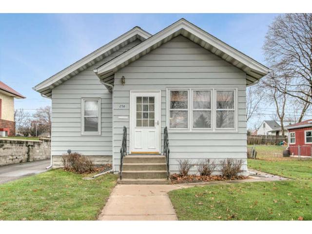 258 Bernard St E