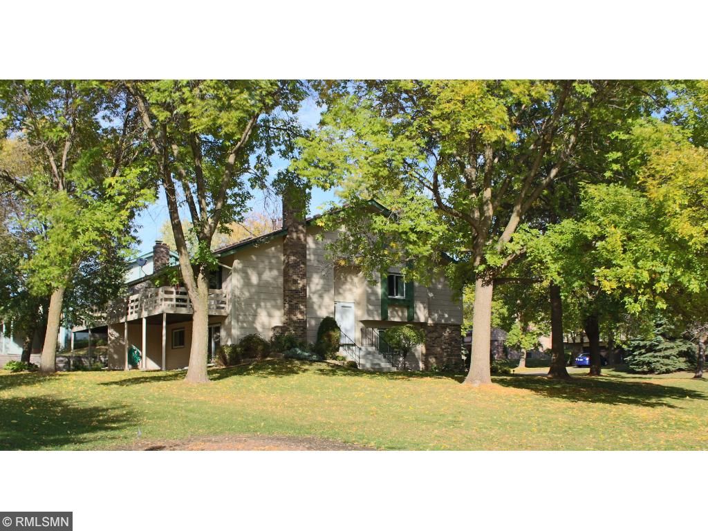 3040 Devonshire Dr