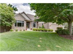9010 Highview Ln