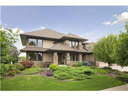 9010 Highview Ln