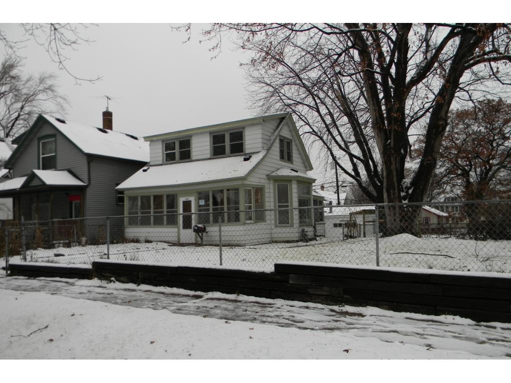 391 Jessamine Ave E