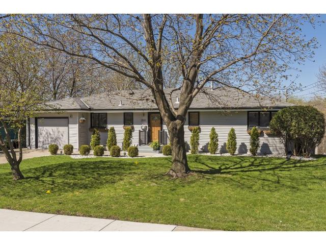 10014 Cove Dr