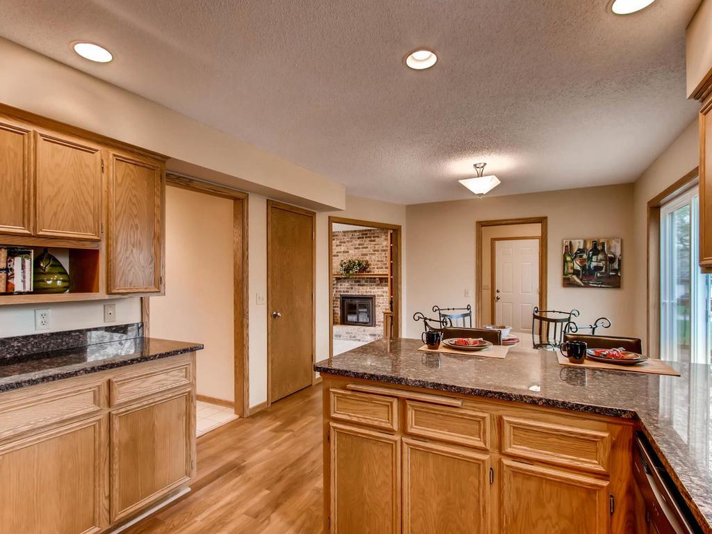 15101 Sunrise Ln