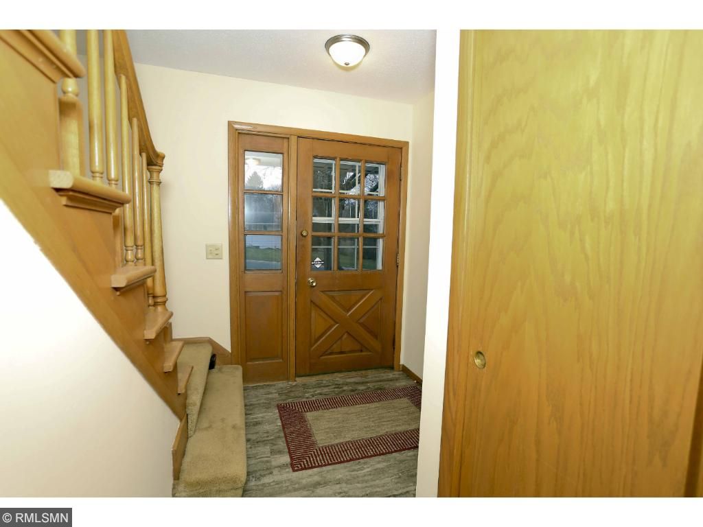 12925 Viking Dr