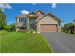 9427 Oriole Ln