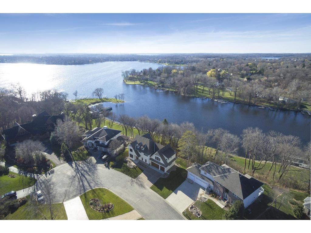 1155 Cove Cir
