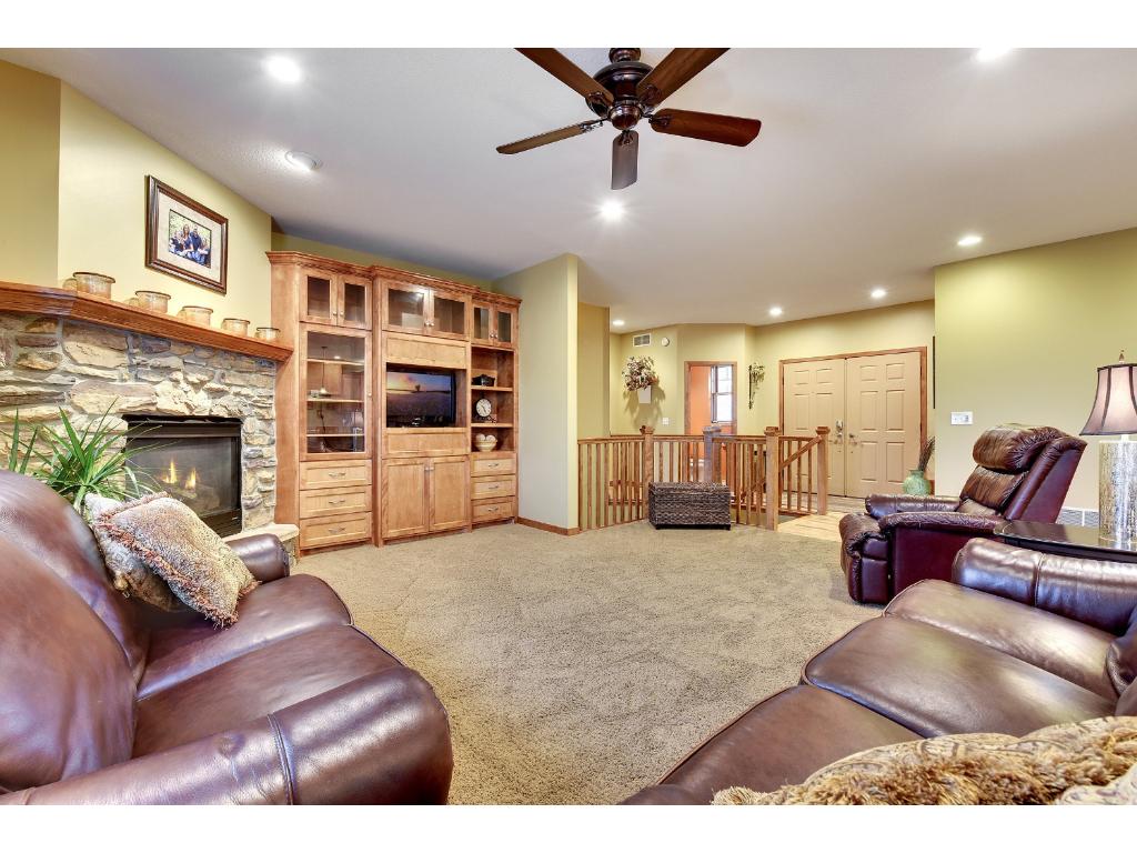 1608 Sparrow Rd