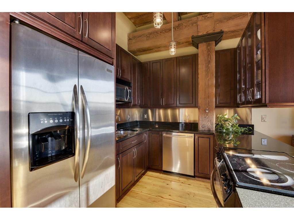 716 N 1st St #435