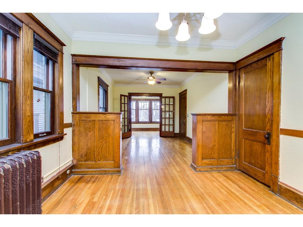 423 W 31st St #2