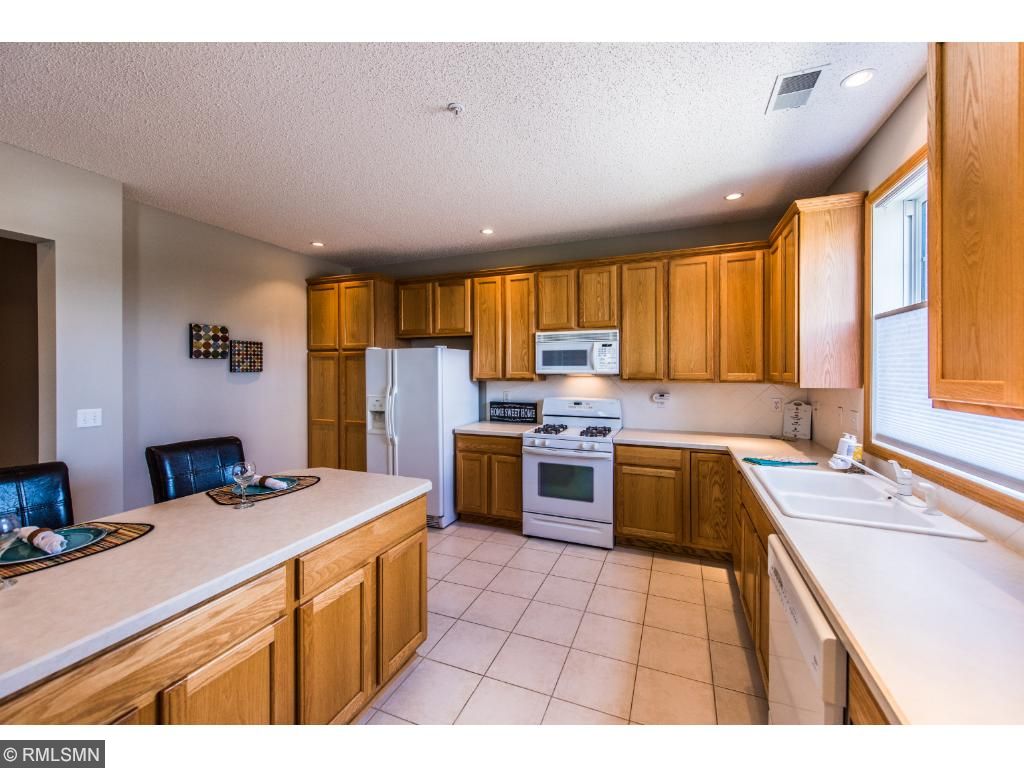 For Sale: 1550 Zarthan Ave S #500 Minneapolis, MN 55416