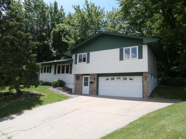 2407 39th Ave NE #110