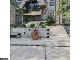 6471 Regency Ln