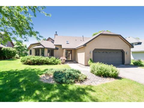 8969 Cambridge Ct