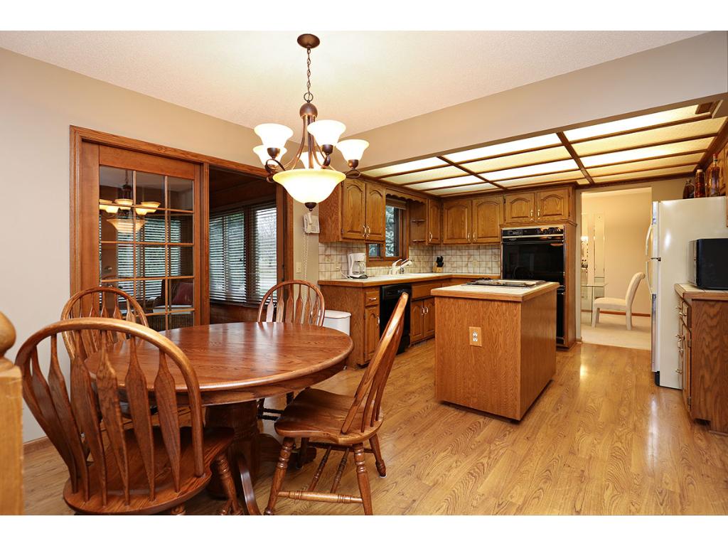 8743 Kilbirnie Ter
